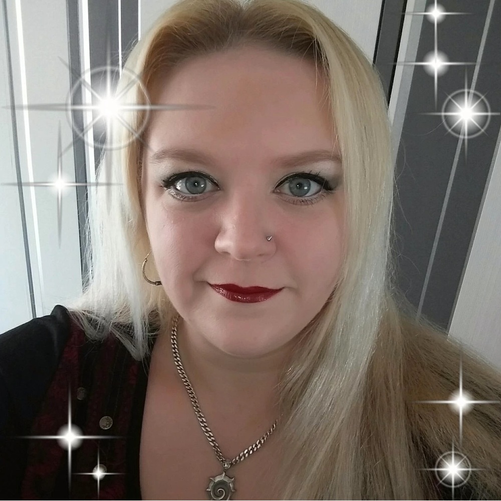 Meet your Posher, Jenifer